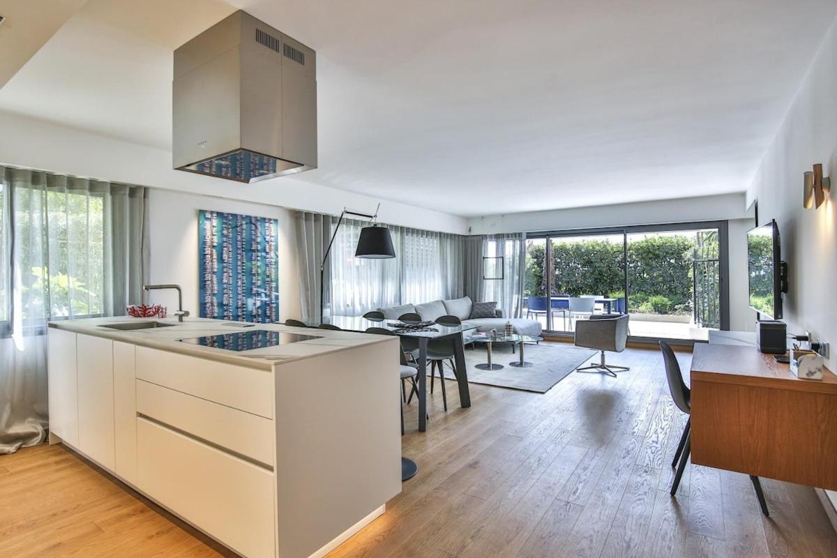Sublime Appartement Promenade Des Anglais Rdj ニース エクステリア 写真